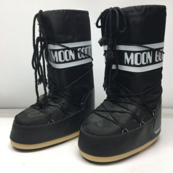 Moon Boot Shoes - Moon Boot NYLON Black Boots Size 9/10.5
